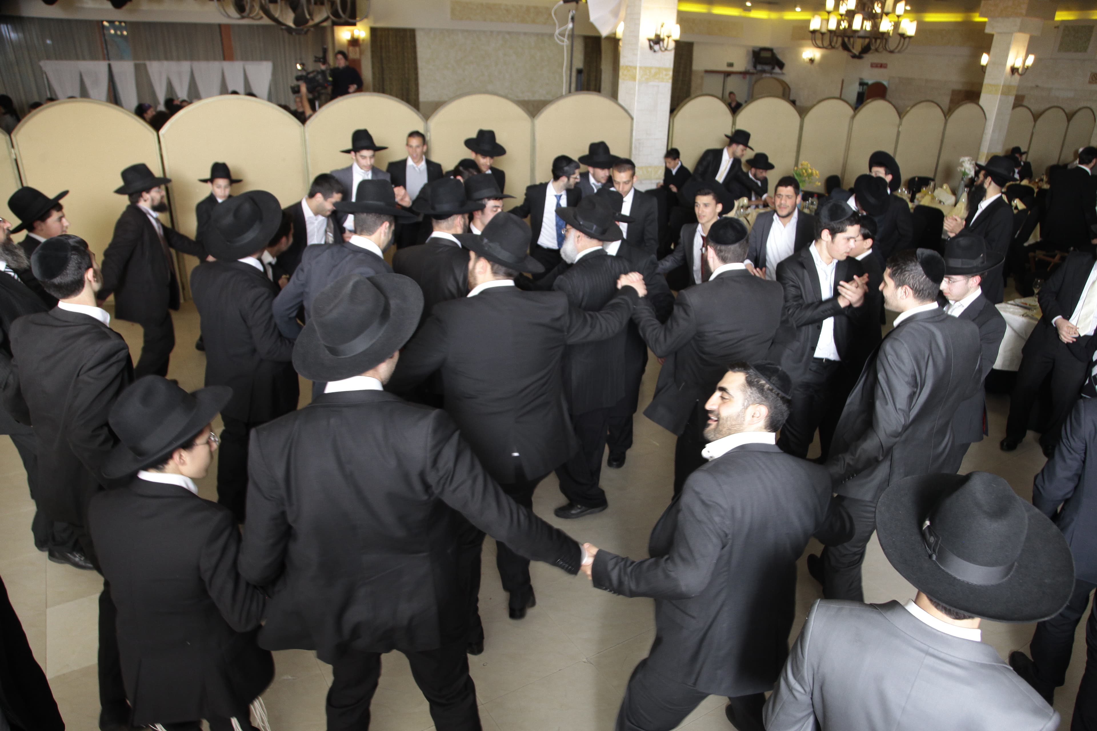 Jewish wedding dancing photography in Brooklyn